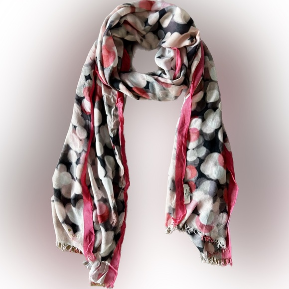 Kate Spade Oblong Scarf - Picture 1 of 4